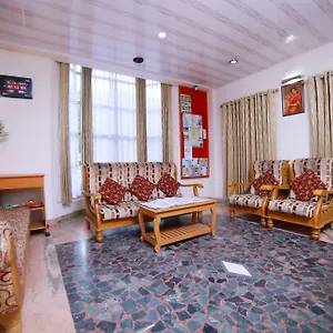 Hotel Oyo 6512 Heaven, Munnar